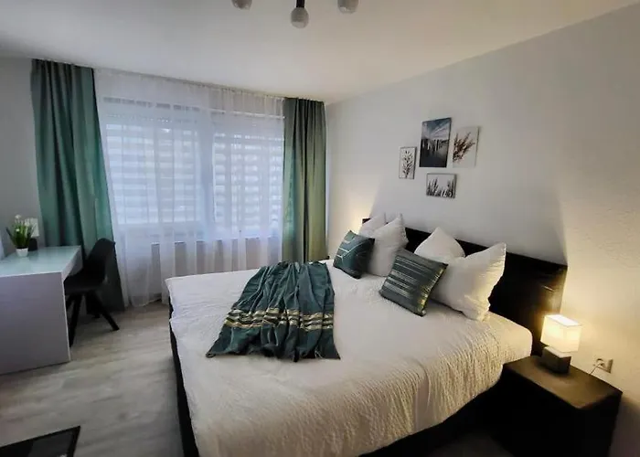 4Rooms Central-Modern Near Mtu With Balcony, The Beach By Lakescape Fewos