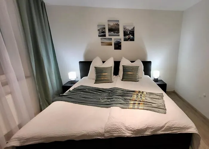 4Rooms Central-Modern Near Mtu With Balcony, The Beach By Lakescape Fewos