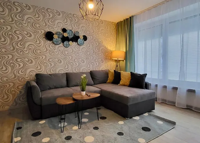 4Rooms Central-Modern Near Mtu With Balcony, The Beach By Lakescape Fewos